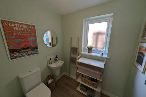 Ground Floor Wc