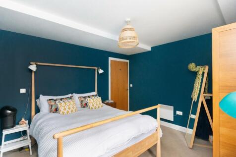 3K0Q7ASC - Bedroom B.jpg
