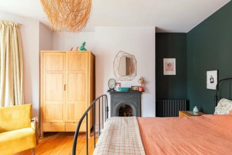 3F3AHD - Bedroom D.jpg