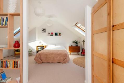 3F3AHD - Bedroom U.jpg