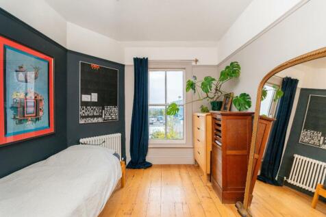3F3AHD - Bedroom B.jpg