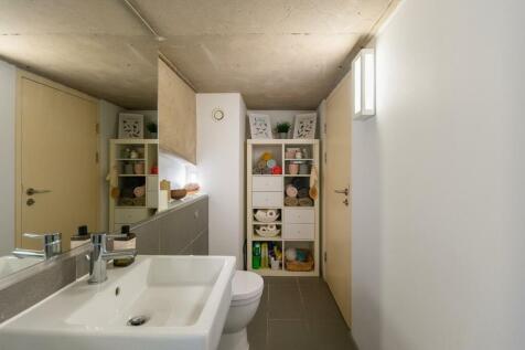 2L1S0BH - Ensuite A.jpg