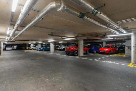 1A0Y5WW - Car Park A.jpg