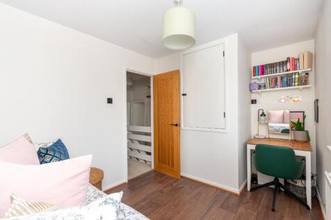 0B5TCPY - Bedroom B.jpg