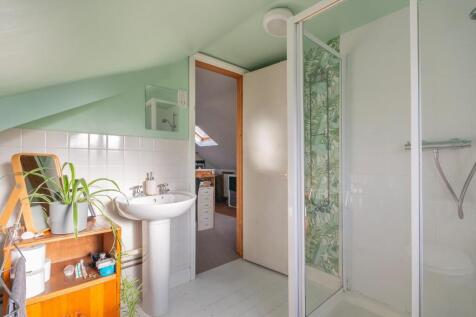 2W4WHE - Ensuite A.jpg