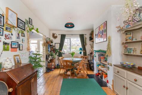 3B9SRD - Dining Room B.jpg