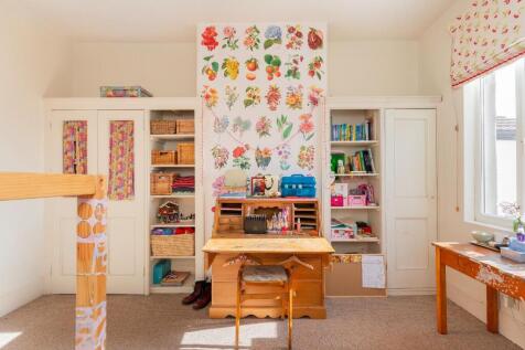 0N6AVP - Bedroom A.jpg