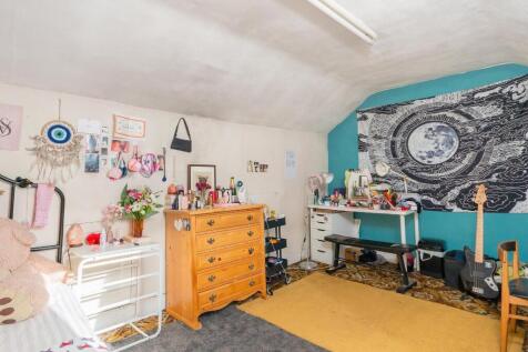 0N6AVP - Bedroom I.jpg