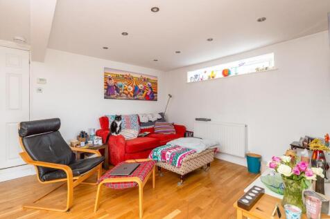 CD7A0299-HDR.jpg