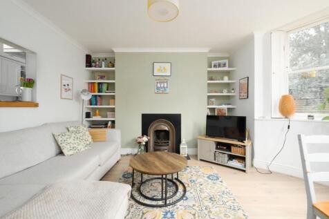 Garden Flat, 7 Cotham Side, BS6--17.jpg