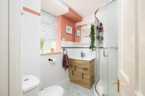 Garden Flat, 7 Cotham Side, BS6--5.jpg