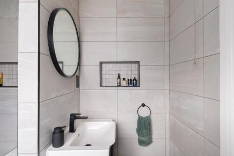 TSCGH - Bathroom A.jpg