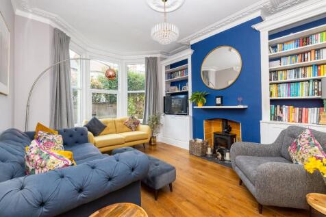 BrecknockRoad3.jpg