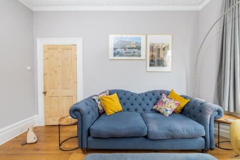 BrecknockRoad5.jpg