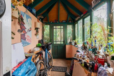 7R3RMR - Garden Room B.jpg
