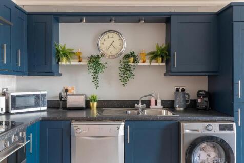 0G4ARD - Kitchen B.jpg