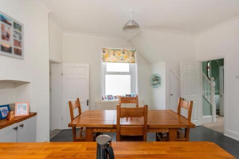 4M1RKE - KitchenDiner A.jpg