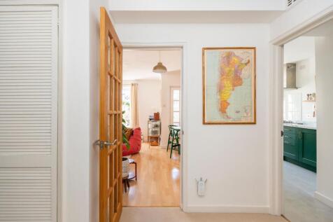 G0F3CRCM - Hallway A.jpg