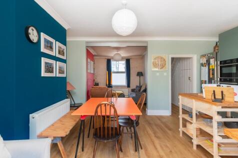 1H9SBH - KitchenDiner B.jpg