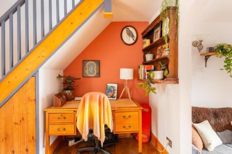 1B0H9HN - Dining Room A.jpg