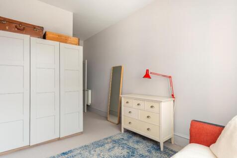 1C1HBR - Bedroom A.jpg