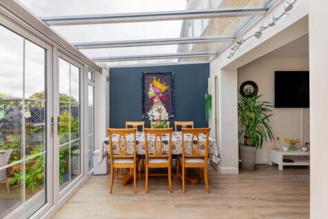 4R8DHE - Kitchen Diner I.jpg