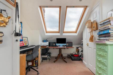 0H6RBR - Bedroom I.jpg