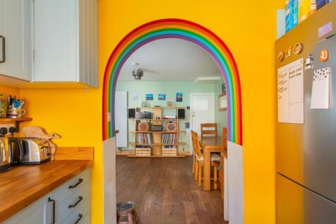 0B5SEE - Kitchen A.jpg