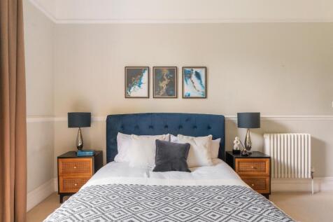 H1F2F0RRRD - Bedroom E.jpg