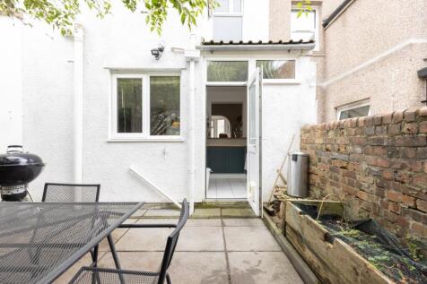 43 Barratt Street, BS5-14.jpg