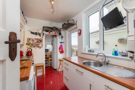 DAORDLEIFGNIW62 - Kitchen B.jpg