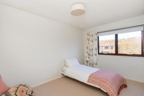 3R2MHS - Bedroom I.jpg