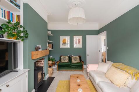 1L3PSG - Living Room B.jpg