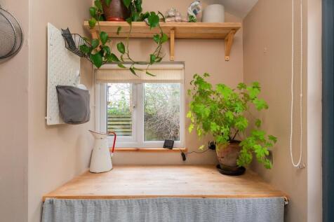 4B3REN - Kitchen A.jpg
