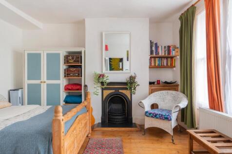 4R5RMR - Bedroom H.jpg