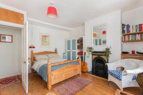 4R5RMR - Bedroom I.jpg