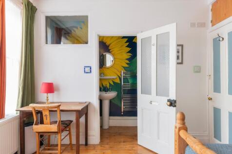 4R5RMR - Bedroom G.jpg