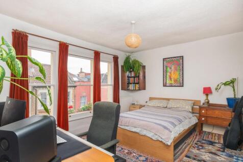 4R5RMR - Bedroom F.jpg