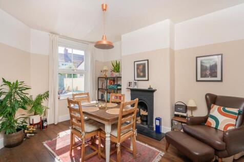 4D4RHD - Dining Room B.jpg