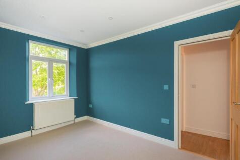 G0F3BRSA - Bedroom E.jpg