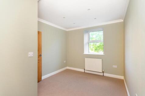 G0F3BRSA - Bedroom A.jpg