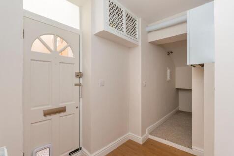 G0F3BRSA - Hallway A.jpg