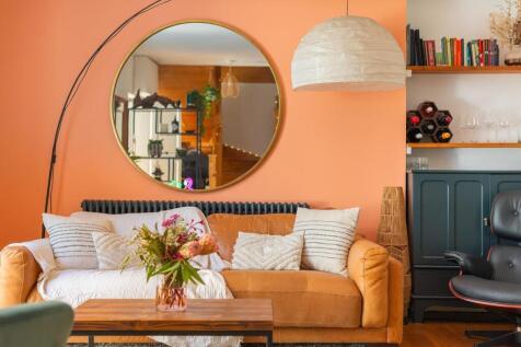 1S5L1CM - Reception Room A.jpg