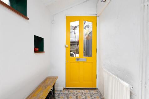 82 Fir Tree Lane, BS5-5.jpg