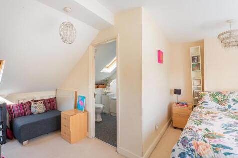 6I1RSE - Bedroom K.jpg