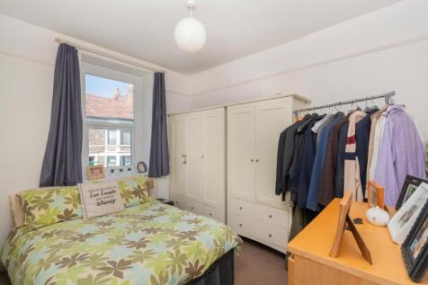 6I1RSE - Bedroom E.jpg