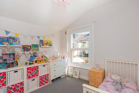 6I1RSE - Bedroom C.jpg