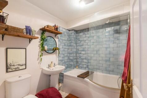 FP1WHS - Bathroom C.jpg