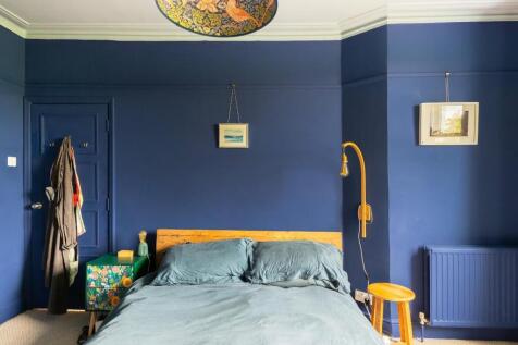 8C6REN - Bedroom F.jpg