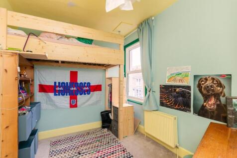 8C6REN - Bedroom C.jpg